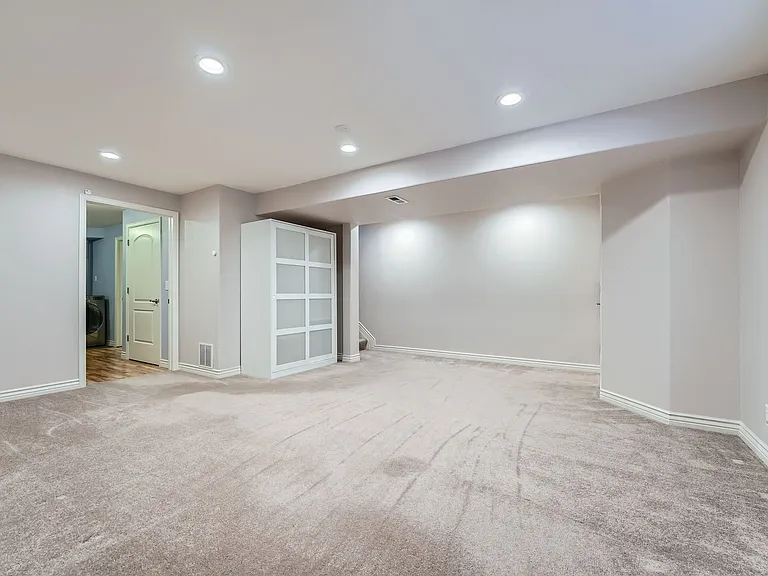 4466 Hunterwood Dr — Photo 17