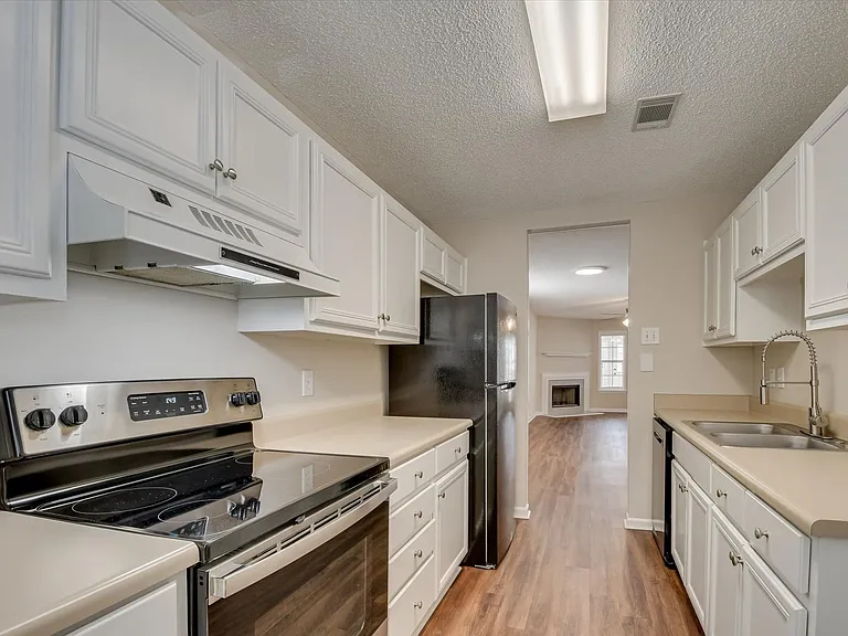 41 Innisbrook Dr #1 — Photo 15