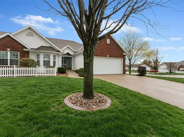 3218 Kempton Ct, Platte City, MO 64079