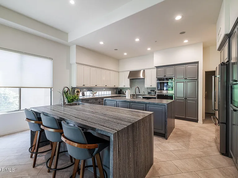 7020 E Mighty Saguaro Way — Photo 5