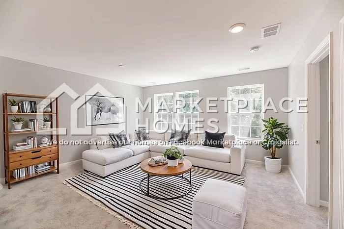 120 Caleb Ct — Photo 12