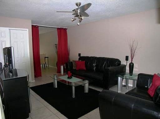 4th image of 1513 Casa Park Cir