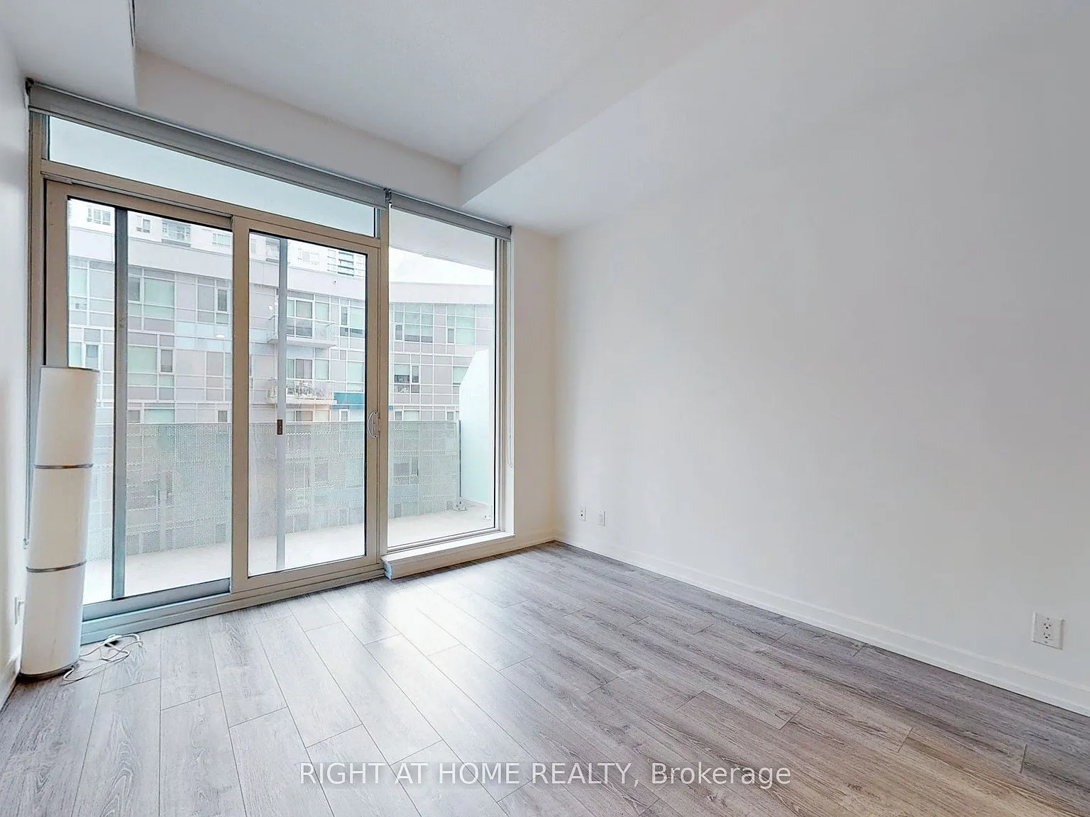 2 bed, $2,400 — Photo 2