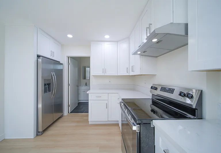 206 W Broadbent Dr — Photo 4