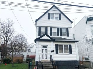 407 S 1st Ave, Mount Vernon, NY 10550