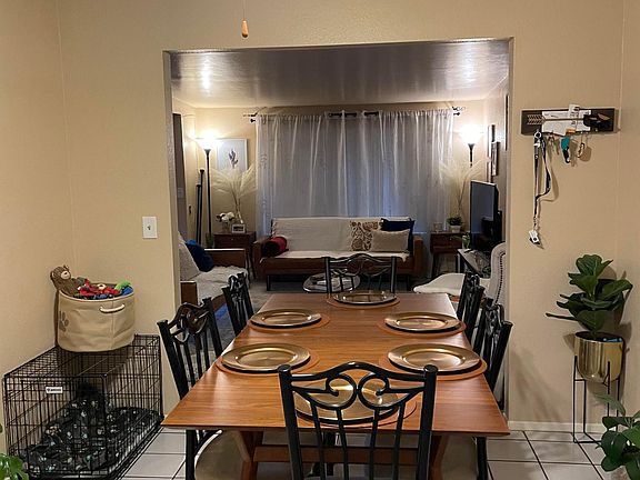 4th image of 3322 E Farr Pl
