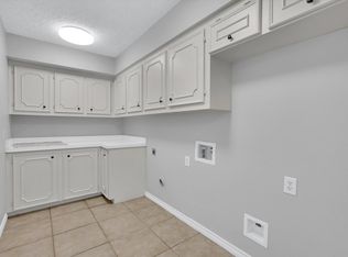 3908 Morman Ln, Addison, TX 75001