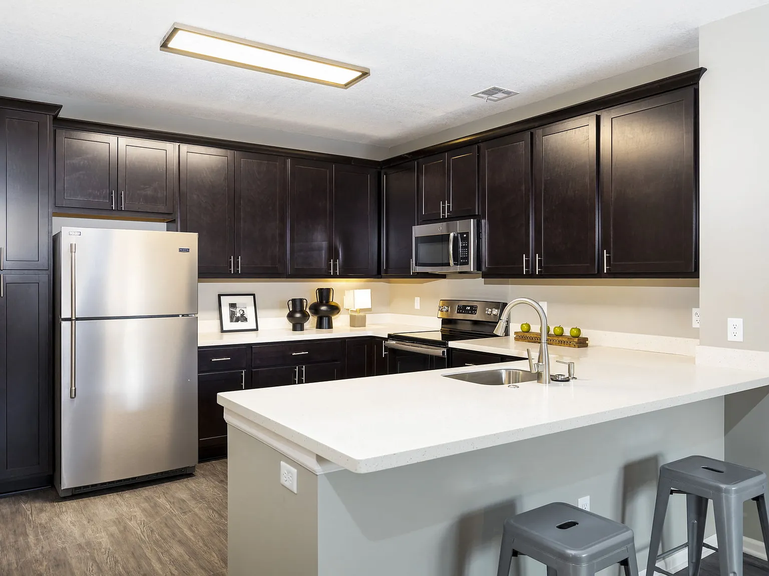 Springhill Apartments — Photo 2