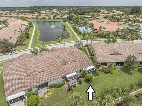6325 Oxford Circle #101, Vero Beach, FL 32966