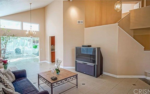 2nd image of 28638 Greenwood Pl