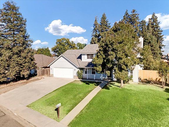 2nd image of 3114 E Sycamore Avenue