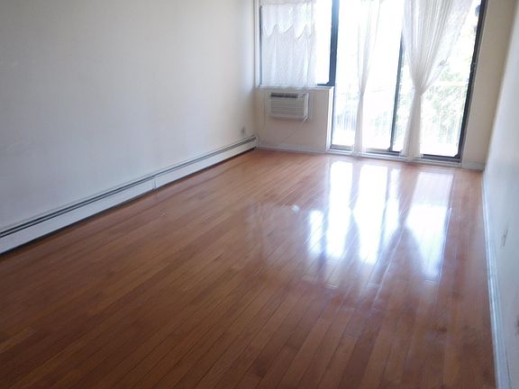 2nd image of 36-41 Union St #3C