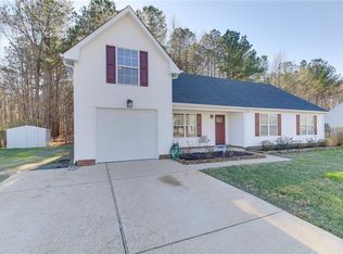 205 Dillwyn Dr, Chesapeake, VA 23322