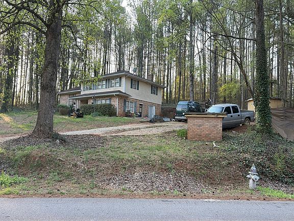 5th image of 914 Sinyard Cir