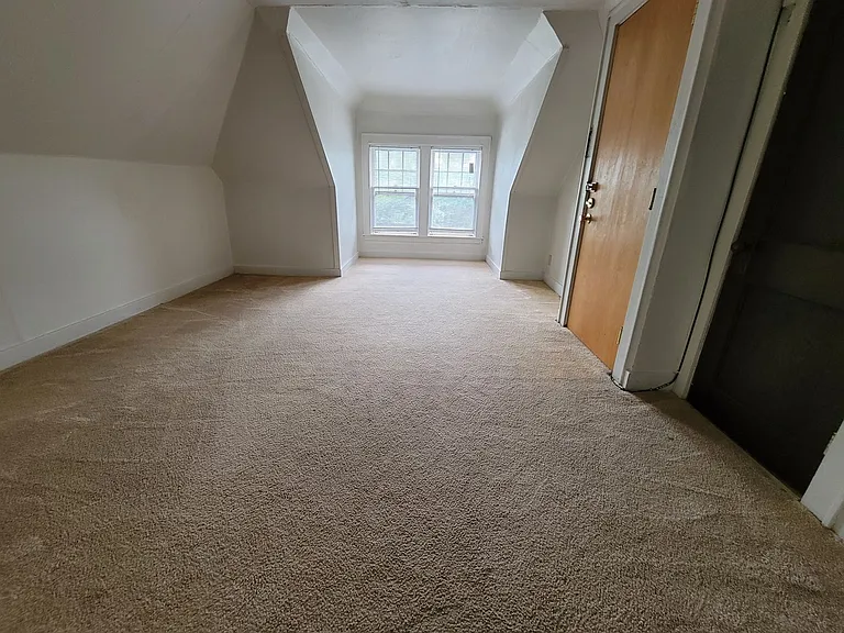620-22 Fellows Avenue — Photo 4