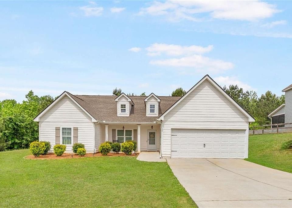 1st image of 370 Springwater Way