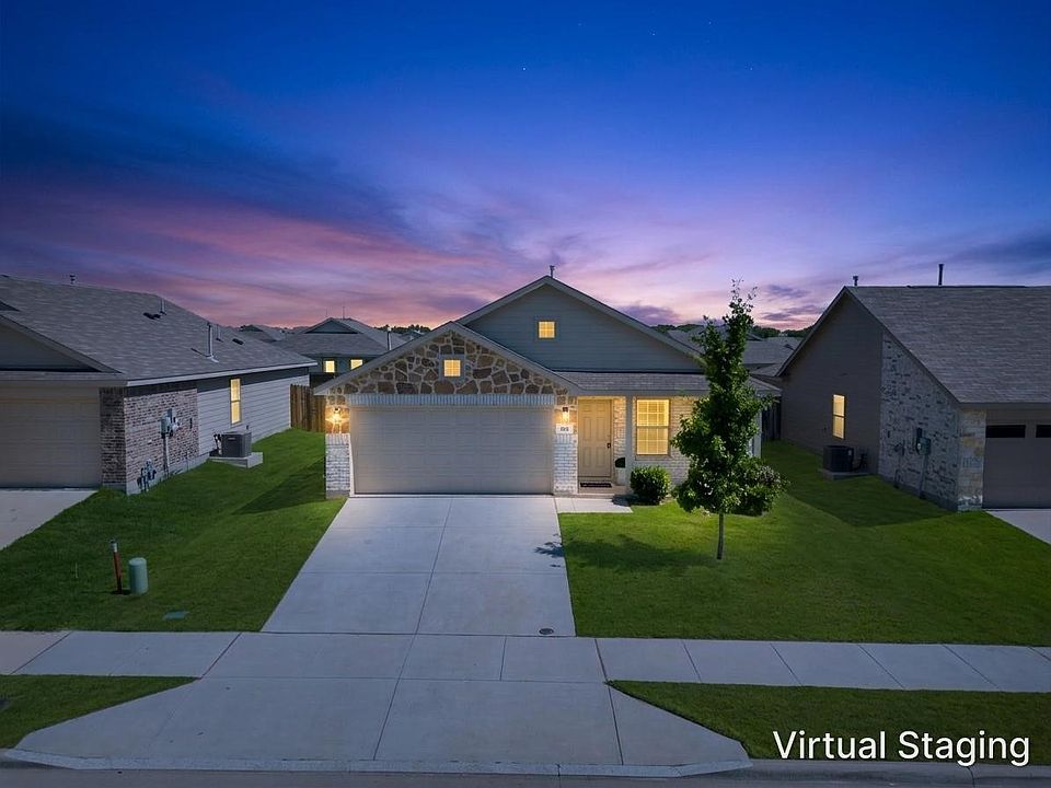 1st image of 320 Red Rock Trl