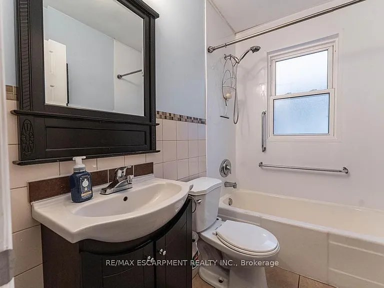 501 Upper Wellington St — Photo 10