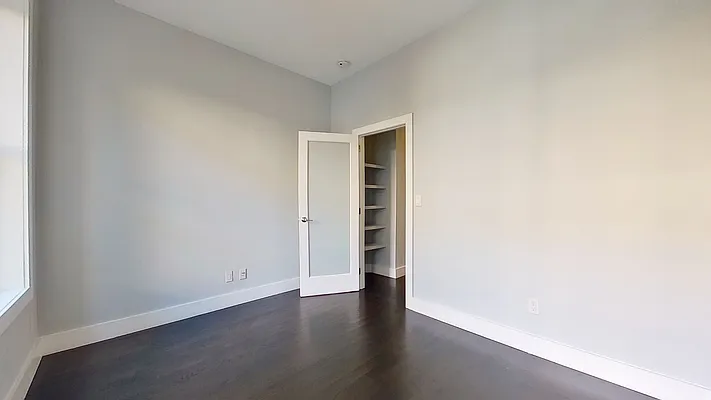 Rented by Compass | media 19