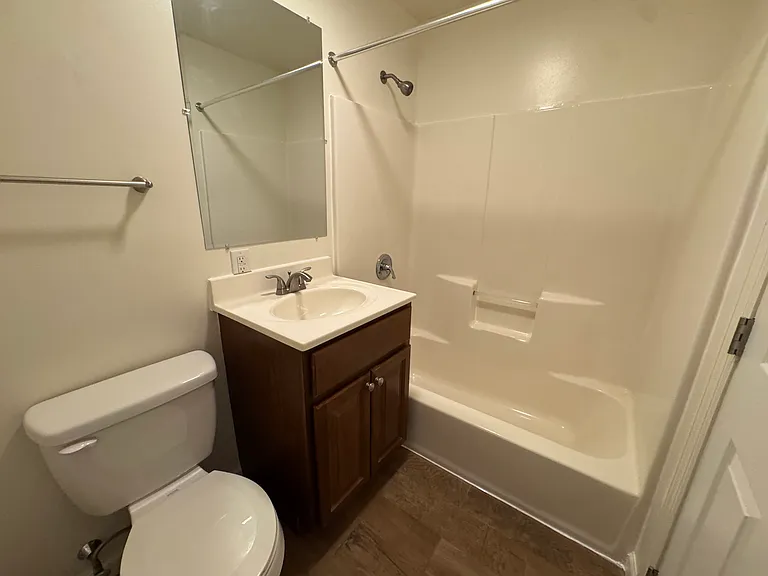 222 Chatham St #108 — Photo 3