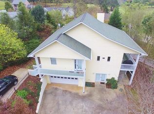 25 Fairway Knl, Franklin, NC 28734