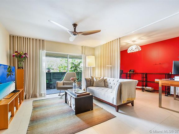 4th image of 8305 SW 72nd Ave APT 310A