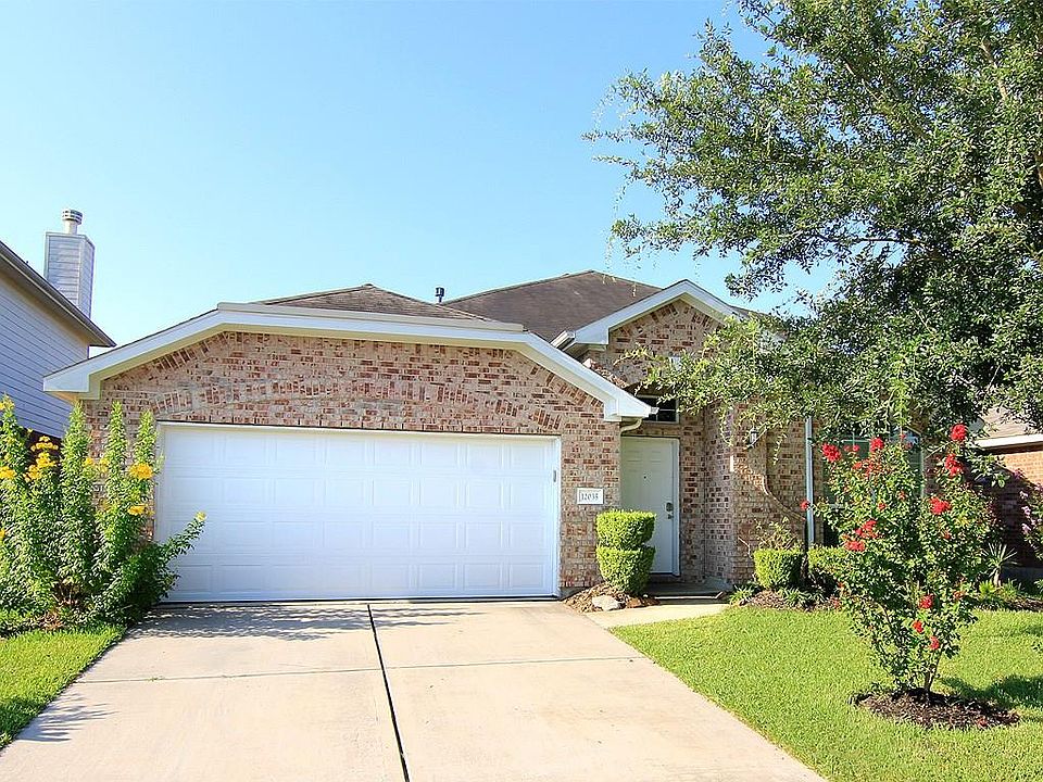 1st image of 12035 Canyon Falls Dr