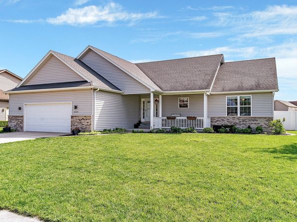 1035 Heritage Dr, Diamond, IL 60416