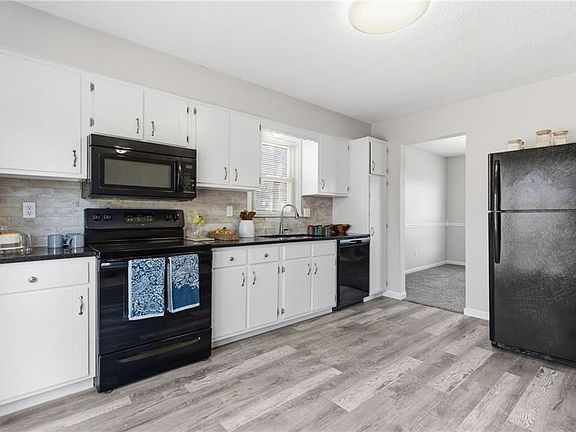 5th image of 6611 N Montgall Ave