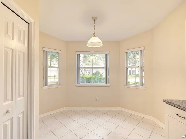 106 Middleburg Dr — Photo 14