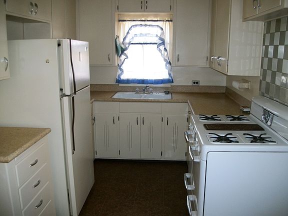 Rental 2204 Wyoming Ave_19051_2_03172014