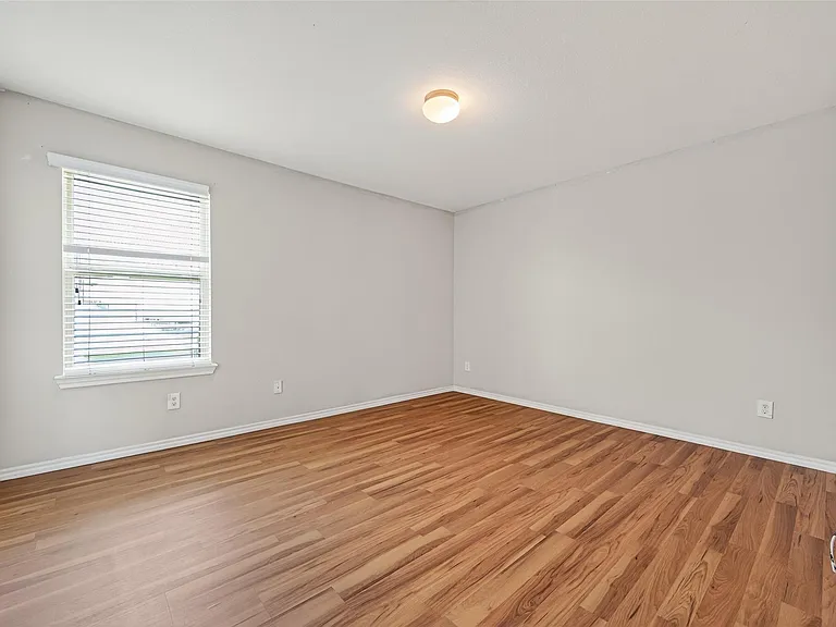 1326 Seagler Pond Ln — Photo 39