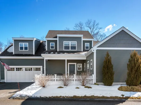 14 Fern Xing #14, Ashland, MA 01721