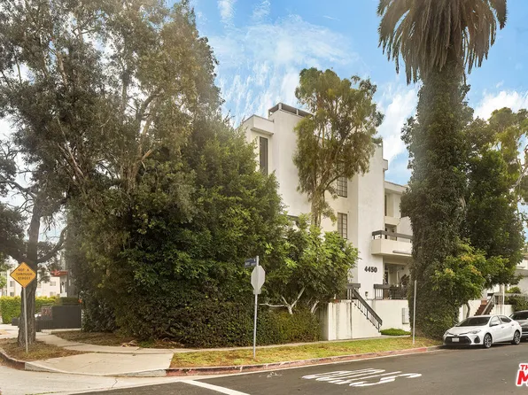 4450 Kensington Rd APT 8, Los Angeles, CA 90066