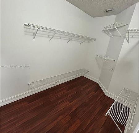 3rd image of 18427 NW 11th St