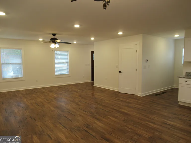 765 Old Kerns Rd — Photo 13