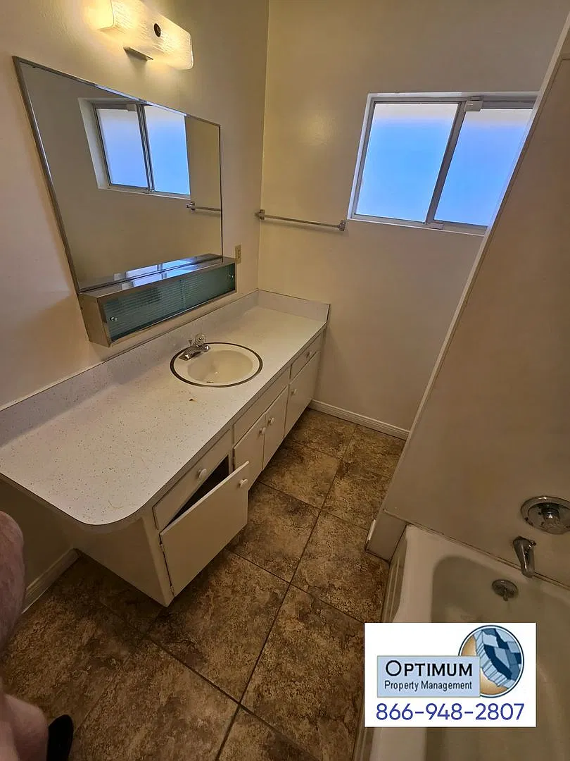 15740 Serrano Rd — Photo 4