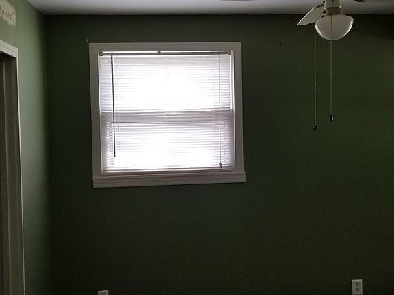 5th image of 2200 N Reserve St