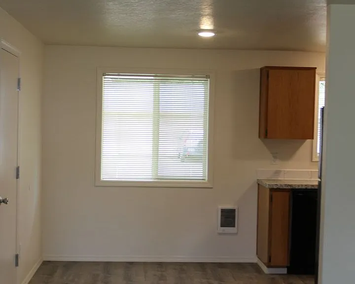 3695 SE Daren Dr — Photo 11
