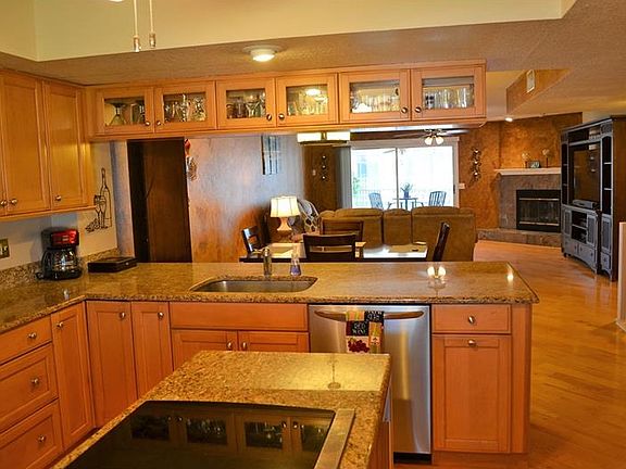 5th image of 465 Pinellas Bayway #306