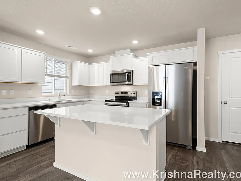 10615 NE 120th Pl — Photo 11