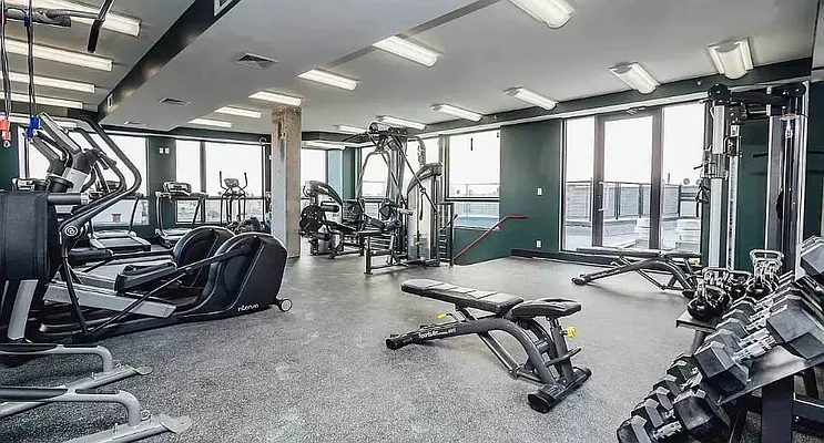 Rented by ERNY LLC | media 12