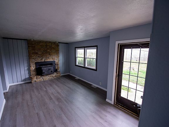 5th image of 4621-4655 S Acorn Dr #757FB9421