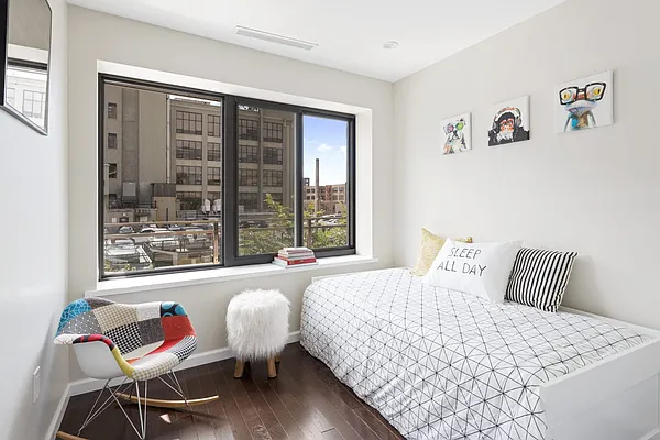 Sold by Modern Spaces | media 3