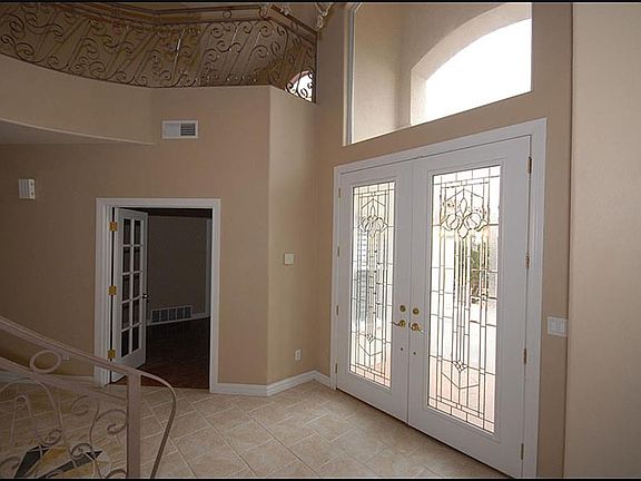 5th image of 6525 Calle Placido Dr