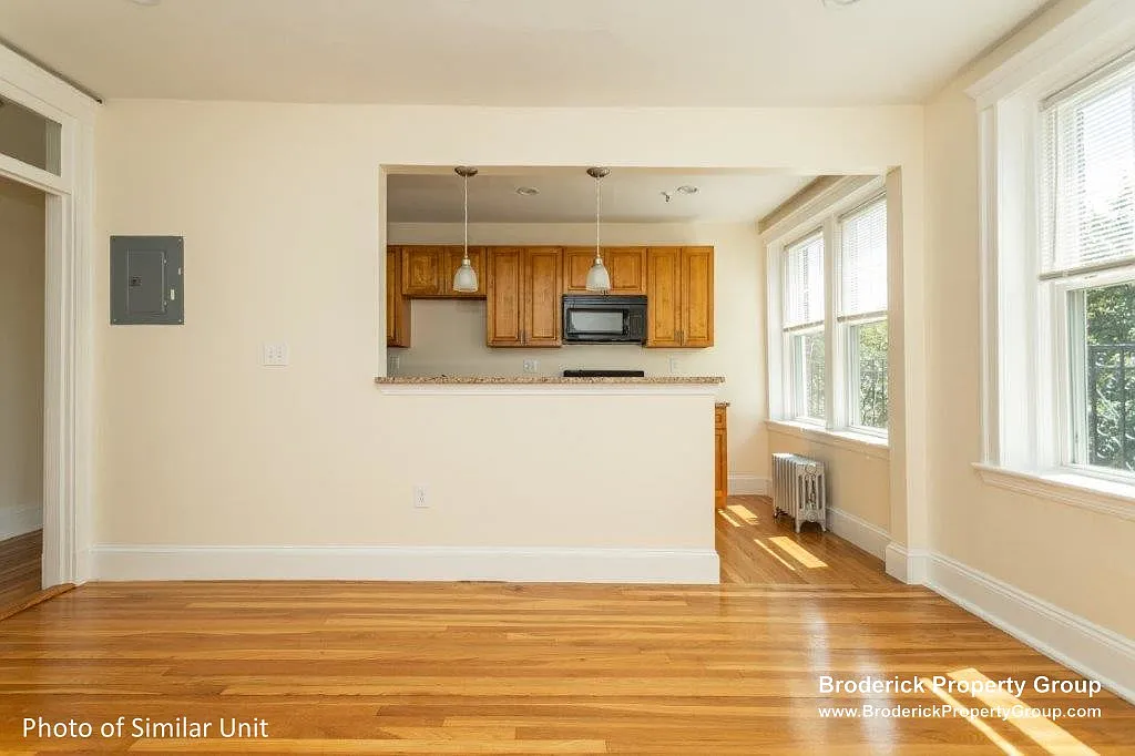 Building Photo - 288 Chestnut Hill Ave #8