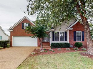 2914 Stapleton Dr, Spring Hill, TN 37174