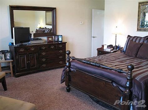 5th image of 4304 Mockingbird Dr