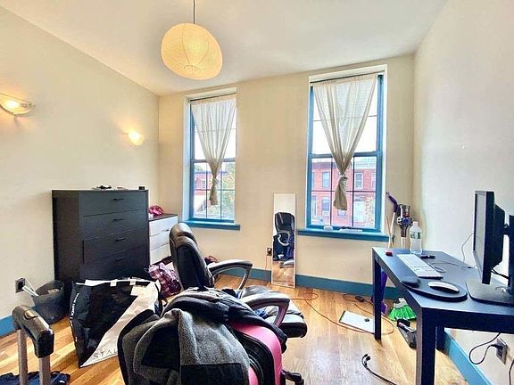 3rd image of 64 Palmetto St #3B