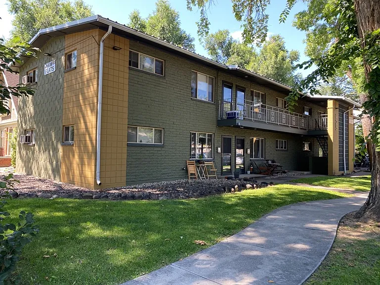 125 E Mrytle Flats — Photo 31